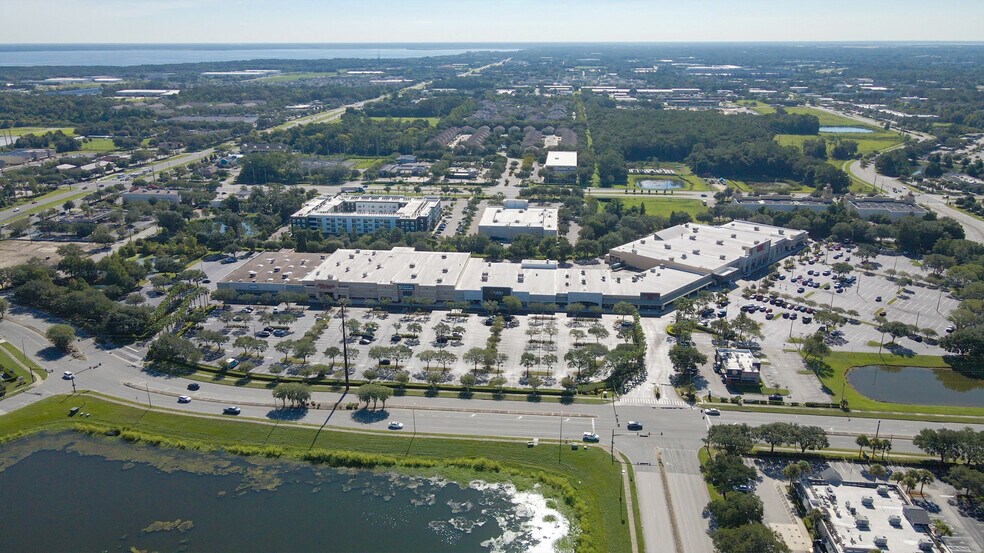 More Photos Of 101-401 Towne Center Blvd, Sanford Unknown For Lease