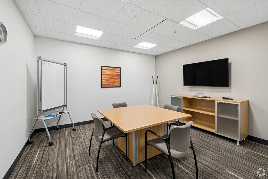 More Photos Of 100 Fillmore St, Denver Coworking Space
