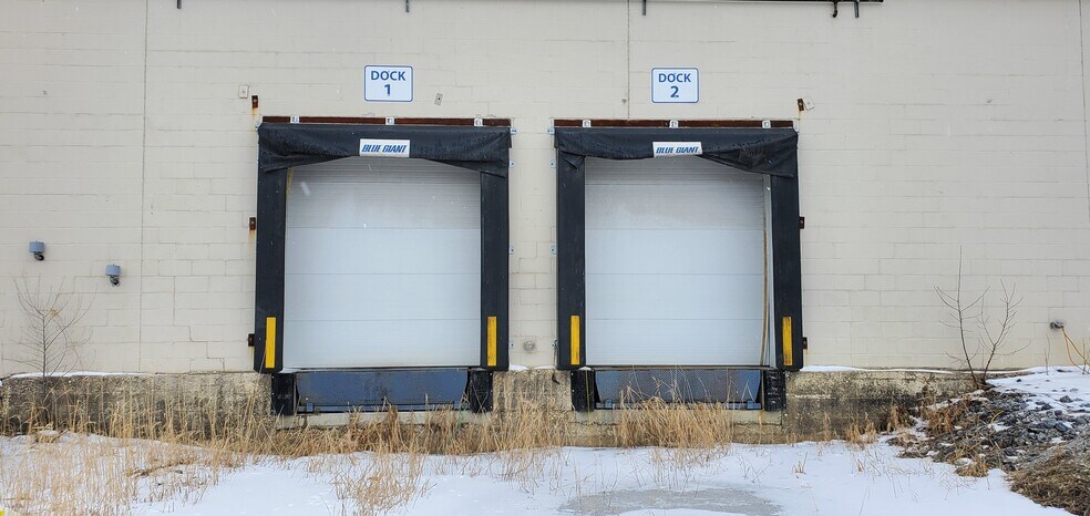 More Photos Of 807 4th Ave, Joliet Warehouse For Lease