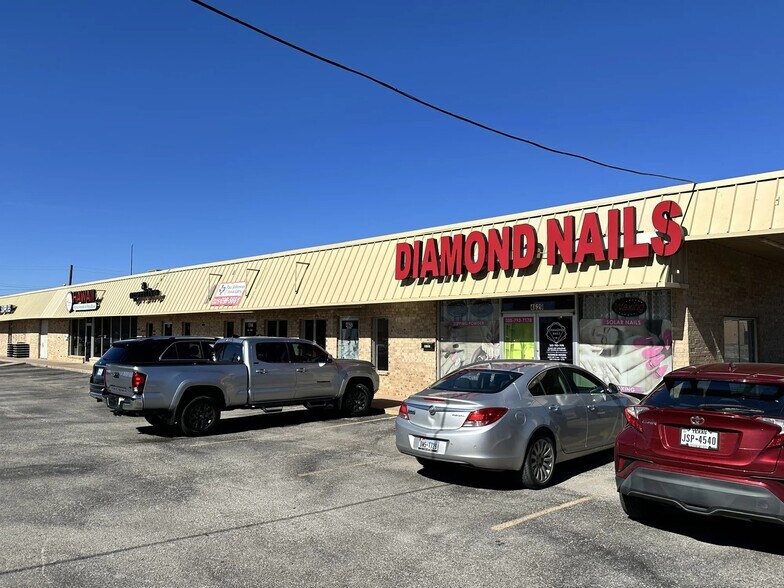 More Photos Of 4603-4621 S 14th St, Abilene Unknown For Lease