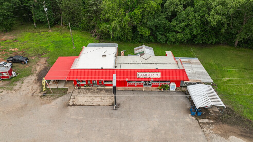More Photos Of 1971/1975 S Tyler rd, Gladewater Convenience Store For Sale