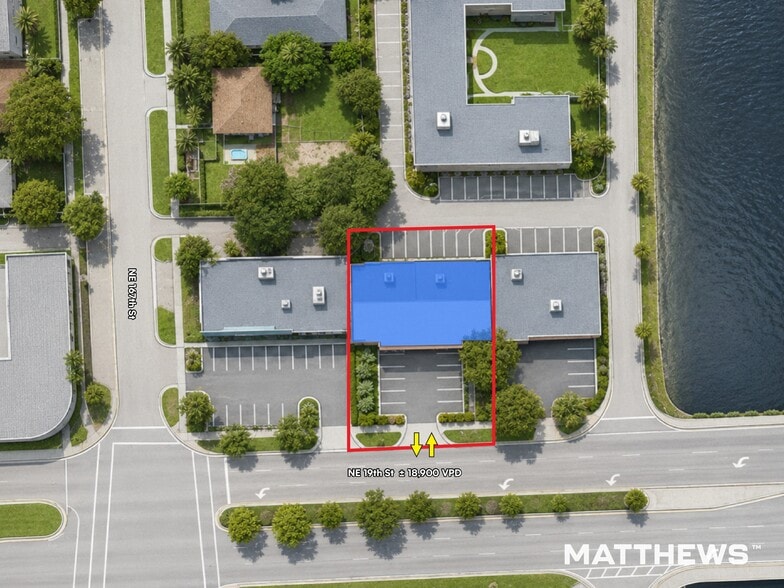 More Photos Of 16635 NE 19th Ave, Miami Storefront For Sale