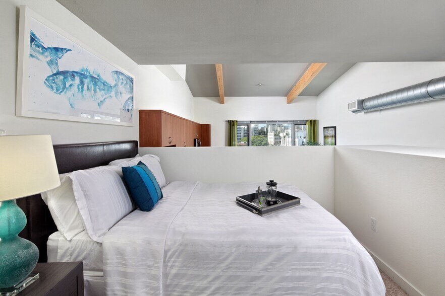 More Photos Of 707-777 G St, San Diego Apartments For Lease