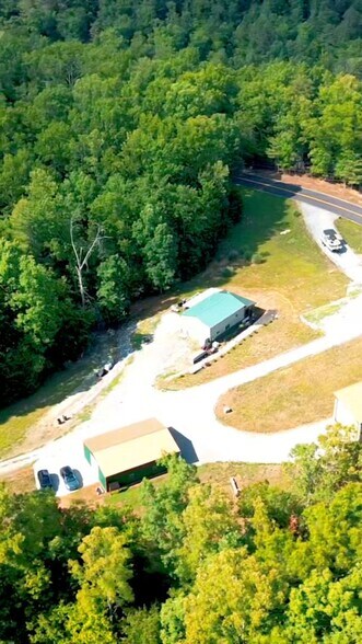 Primary Photo Of 4265 Goose Point Rd, Bassett Marina For Sale