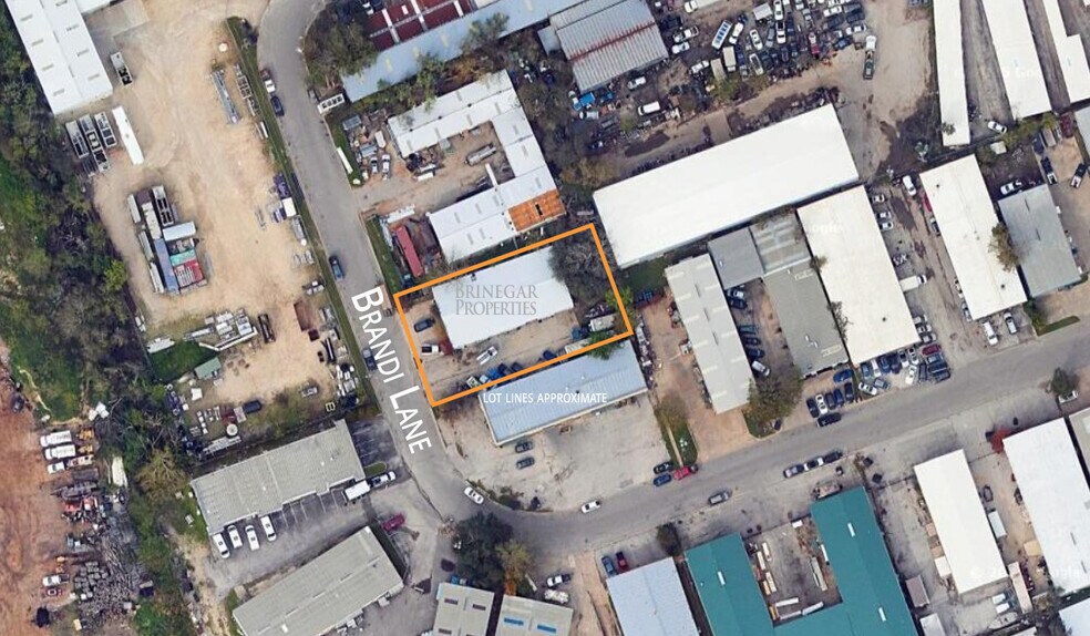 More Photos Of 901 Brandi Ln, Round Rock Service For Lease