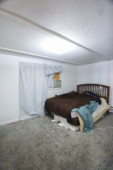 More Photos Of 16 N Main St, Payette Storefront Retail Residential For Sale