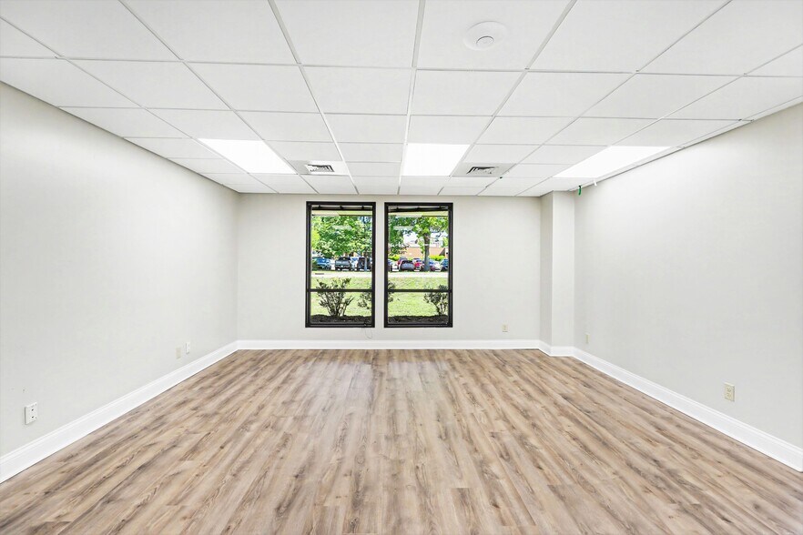 More Photos Of 470 Lake Concord Rd NE, Concord Office For Lease