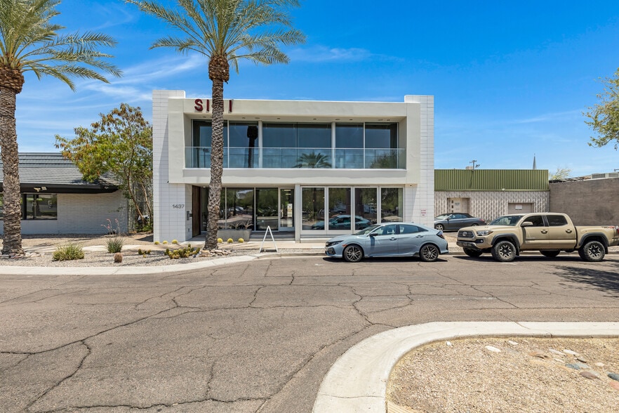 More Photos Of 1437 N 1st St, Phoenix Office For Sale