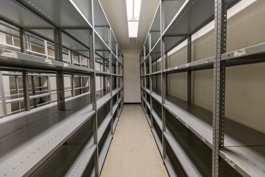 More Photos Of 2 Lisgar St, Sudbury Office For Sale