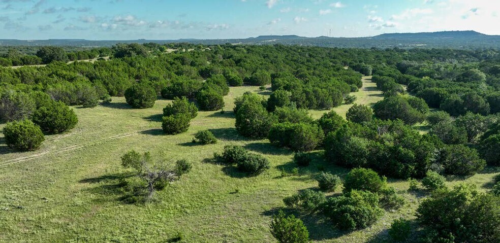 More Photos Of half-Diamond 'D' Ranch, Killeen Land For Sale