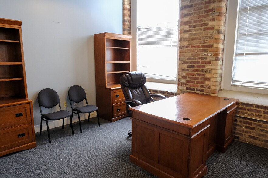 More Photos Of 1101 Haynes St, Raleigh Office For Lease