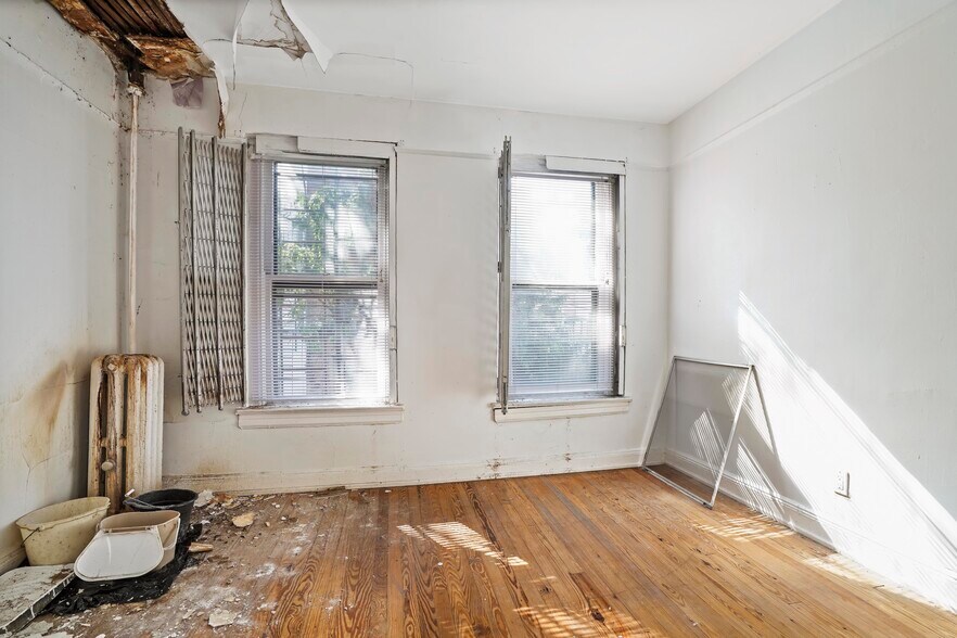 More Photos Of Powers St, Brooklyn Apartments For Sale