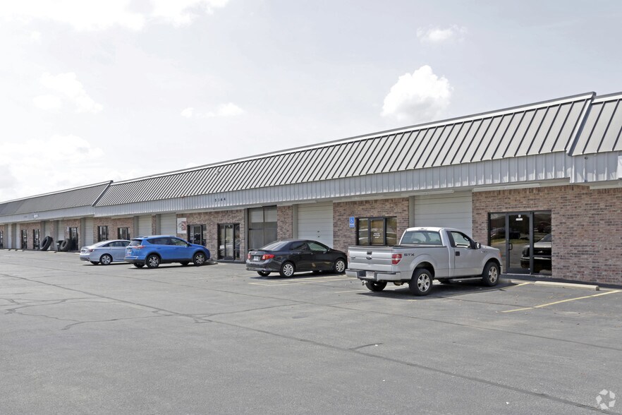 More Photos Of 5322-5478 Bleaux Ave, Springdale Unknown For Lease
