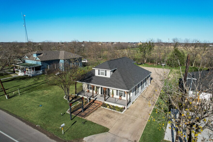 More Photos Of 1271 S State Highway 205, Rockwall Office Residential For Lease