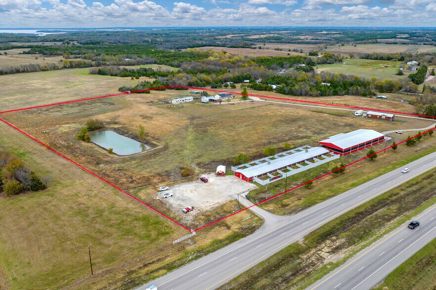 More Photos Of 10963 E US Highway 82, Windom Specialty For Sale