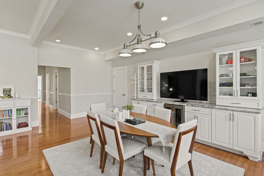 More Photos Of 114-116 E Main St, Penn Yan General Retail For Sale