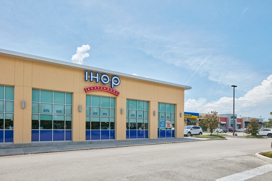 More Photos Of 11100 SW 93 Court Rd, Ocala Unknown For Lease