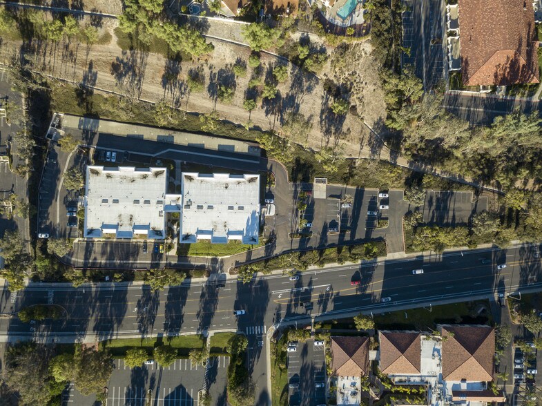 More Photos Of 15706-15708 Pomerado Rd, Poway Medical For Lease