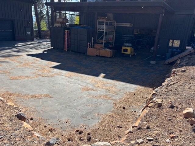 More Photos Of 11020 Trails End Ct, Truckee Flex For Lease