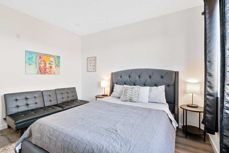 More Photos Of 1735 S 23rd St, Philadelphia Apartments For Sale