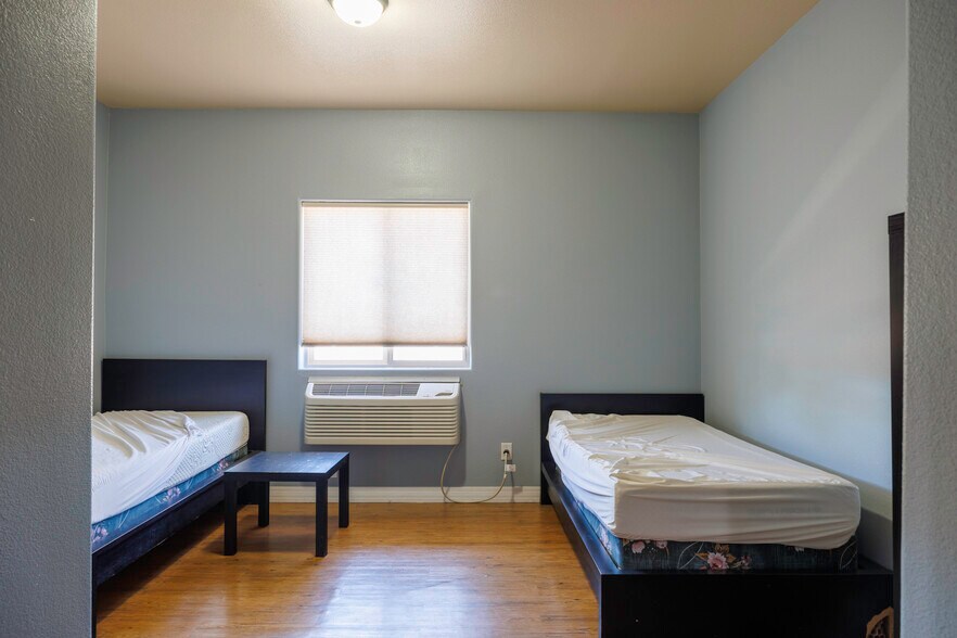More Photos Of 16286 S Sunland Gin Rd, Arizona City Rehabilitation Center For Sale