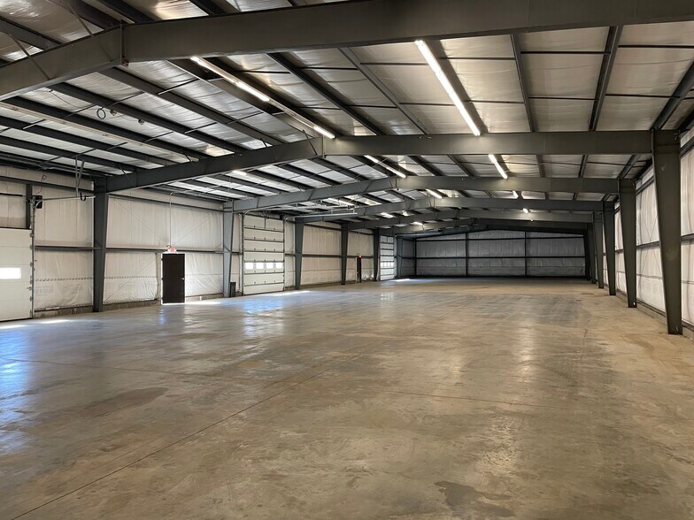 More Photos Of 1826 17th St NE, Canton Industrial For Sale