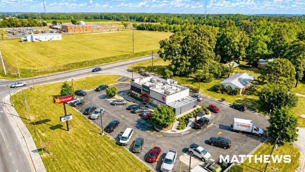More Photos Of 14622 W NC Hwy 87, Tar Heel Fast Food For Sale
