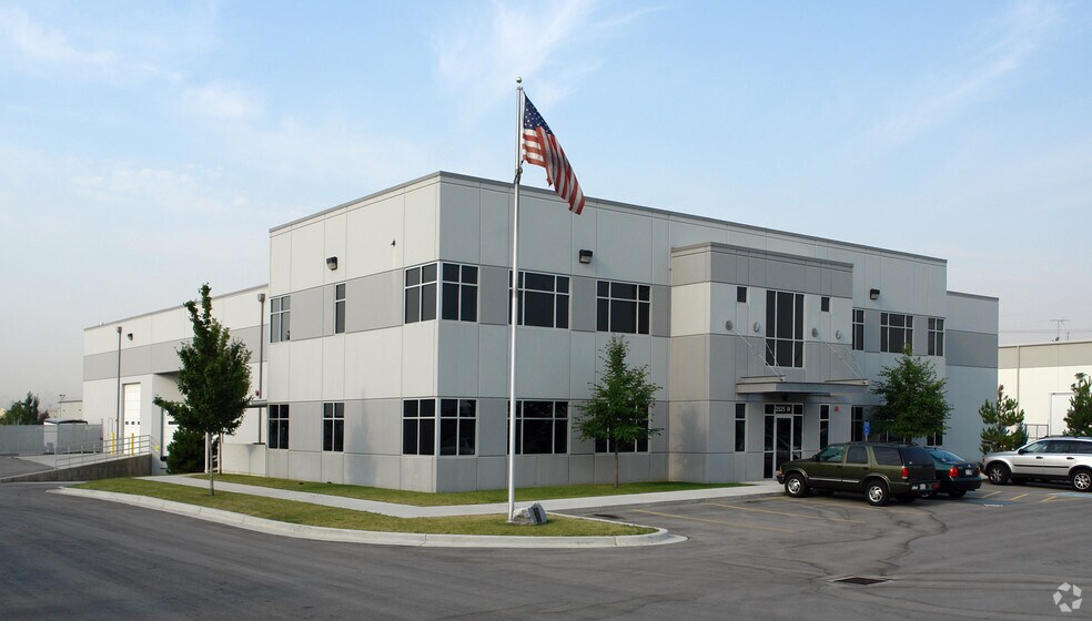 Primary Photo Of 2525 W Bridger Rd, Salt Lake City Warehouse For Lease