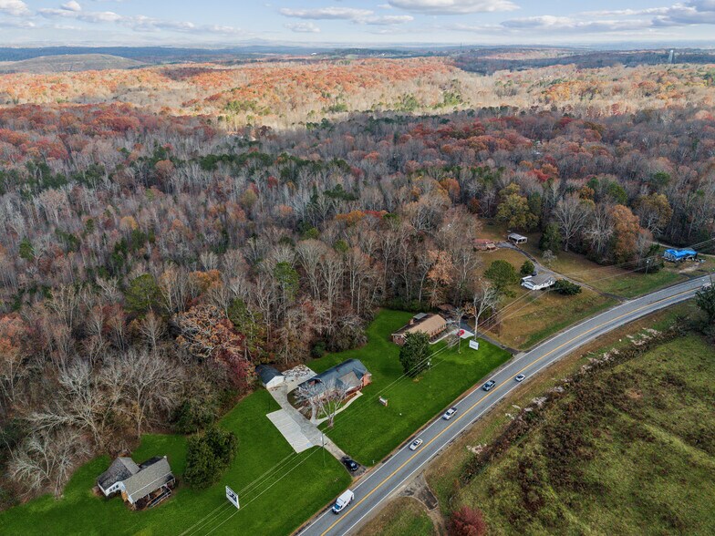 More Photos Of 5615 Cumming Hwy, Canton General Retail For Sale