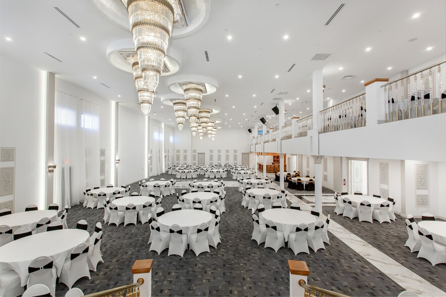 More Photos Of 10841 Composite Dr, Dallas Lodge Meeting Hall For Sale