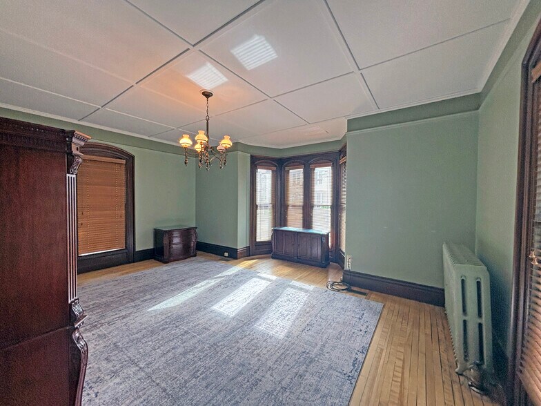 More Photos Of 48 Pleasant St, Concord Office For Sale