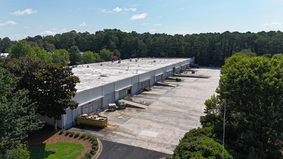 More Photos Of 4679 Hugh Howell Rd, Tucker Distribution For Lease