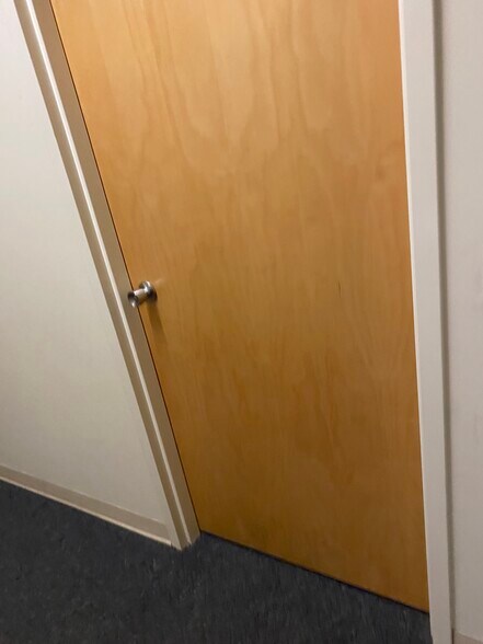 More Photos Of 90 S Park St, Willimantic Warehouse For Lease