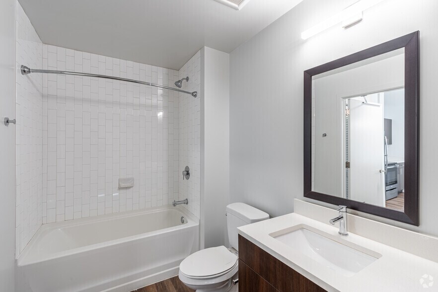 More Photos Of 116 W 9th St, Wilmington Apartments For Lease