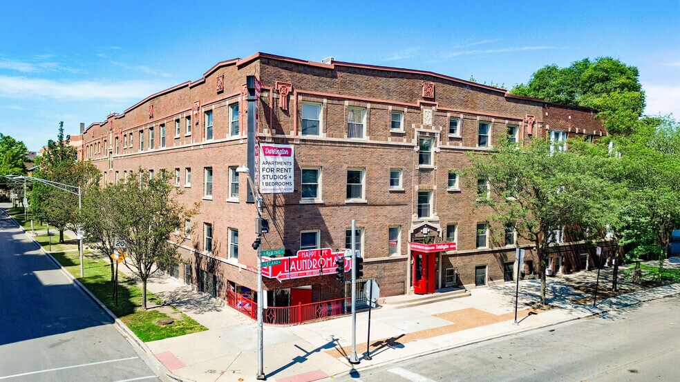 Primary Photo Of 4700 N Racine Ave, Chicago Apartments For Sale