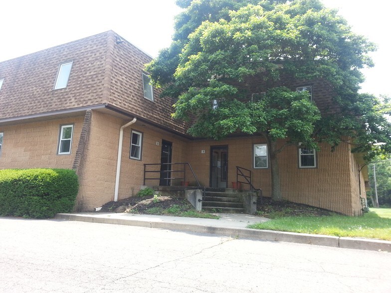 More Photos Of 2500 Sylon Blvd, Hainesport Manufacturing For Lease