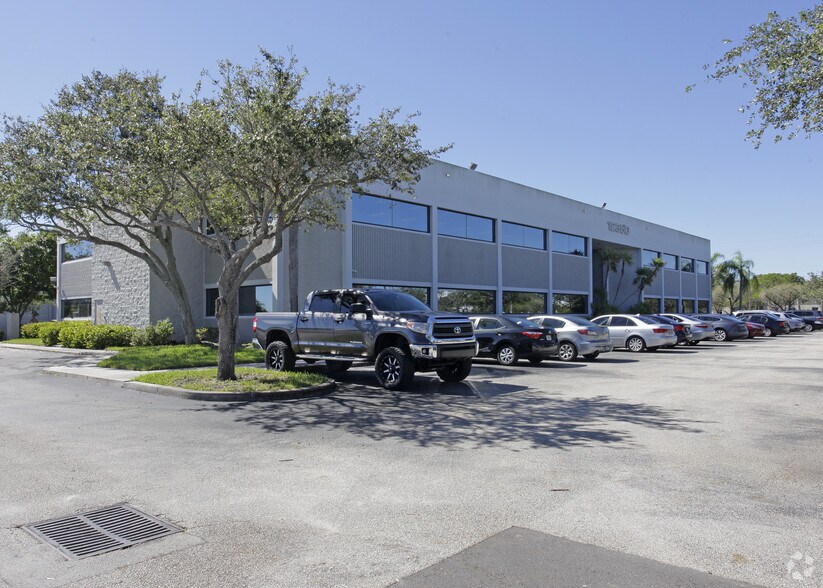 More Photos Of 12350 NW 39th St, Coral Springs Office For Sale