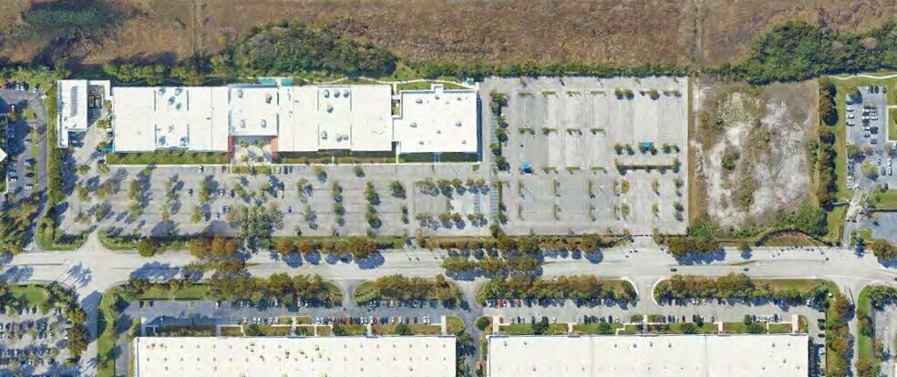 More Photos Of 9700 NW 112th Ave, Medley Distribution For Lease