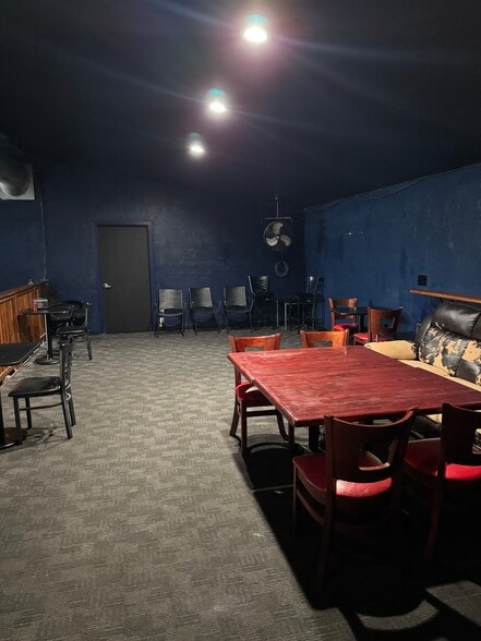 More Photos Of 471 S A St, Springfield Restaurant For Lease