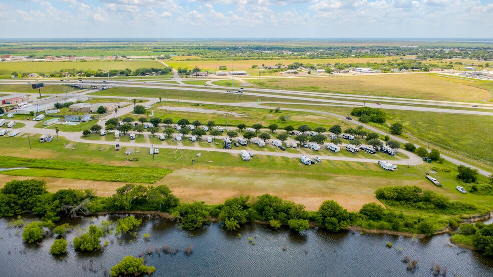 More Photos Of 10736 N Interstate Highway 37, Mathis Specialty For Sale