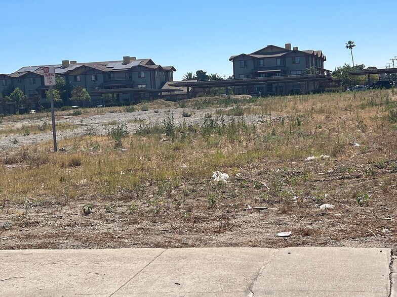 More Photos Of , Fontana Land For Sale