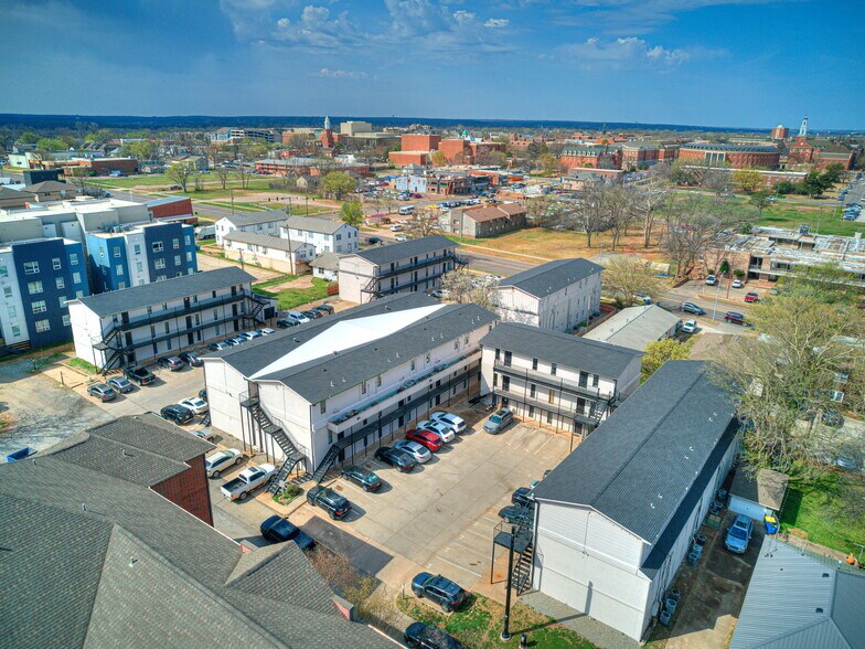 More Photos Of 127 N Duck St, Stillwater Apartments For Sale