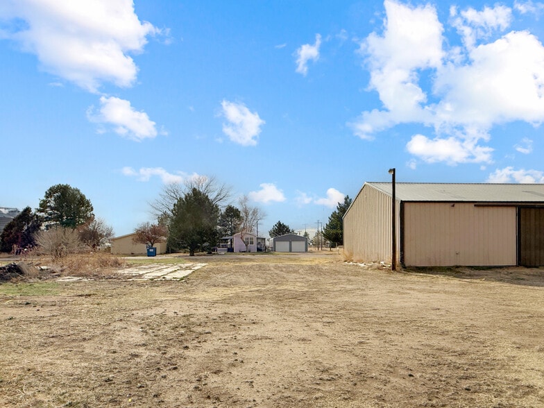 More Photos Of 820 Front St, Arriba Contractor Storage Yard For Sale