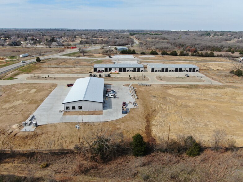 More Photos Of 6815 Rendon Bloodworth Rd, Fort Worth Unknown For Lease