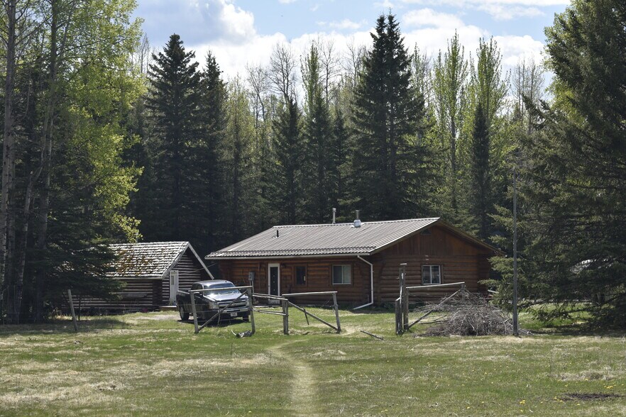 More Photos Of 50508 Range Road 271A, Yellowhead County Hospitality For Sale