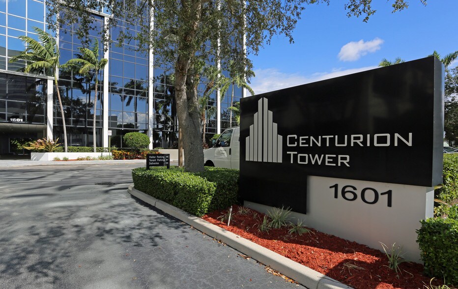 More Photos Of 1601 Forum Pl, West Palm Beach Office For Lease