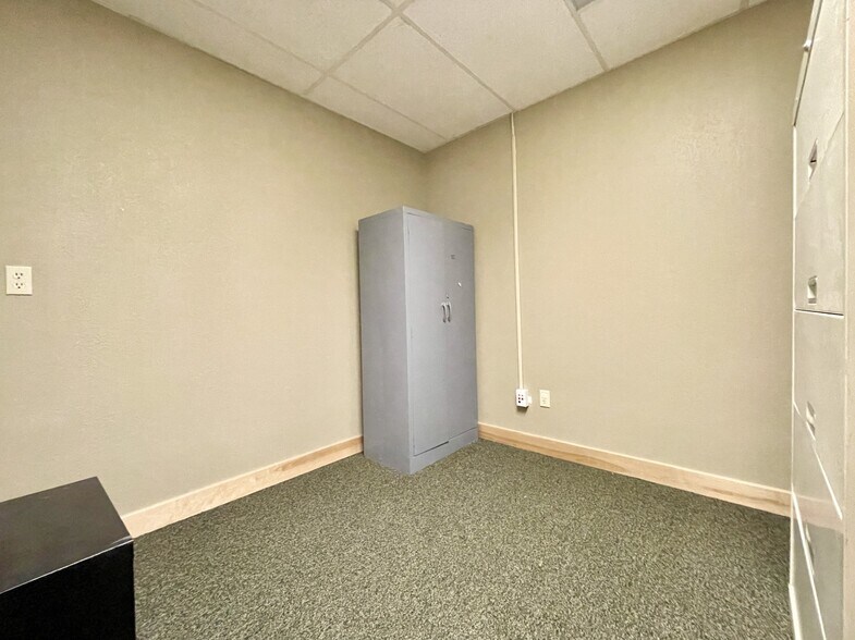 More Photos Of 2850 W Serendipity Cir, Colorado Springs Medical For Lease