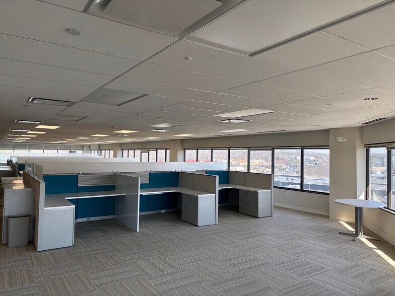 More Photos Of 40 Richards Ave, Norwalk Office For Lease