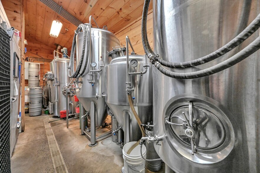 More Photos Of 301 W Main St, Ephrata Hospitality For Sale