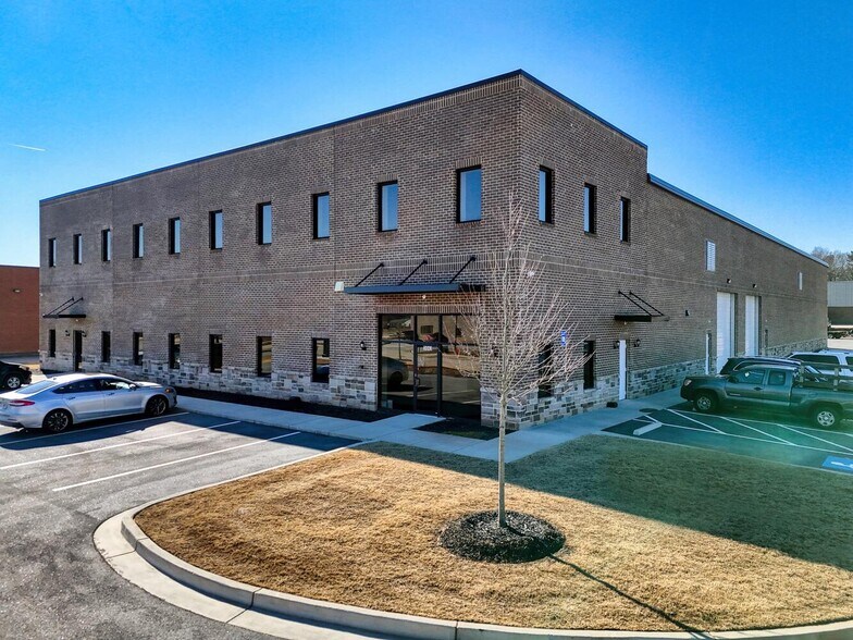 More Photos Of 3663 Southland Dr, Flowery Branch Warehouse For Sale